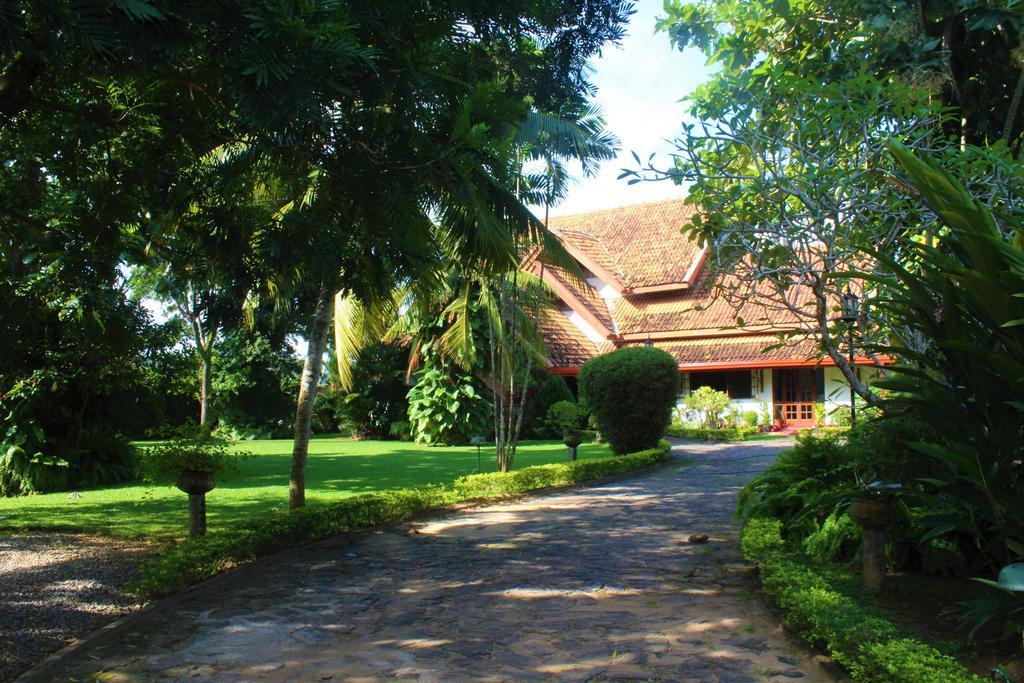 Blue Water Villa Piliyandala Esterno foto